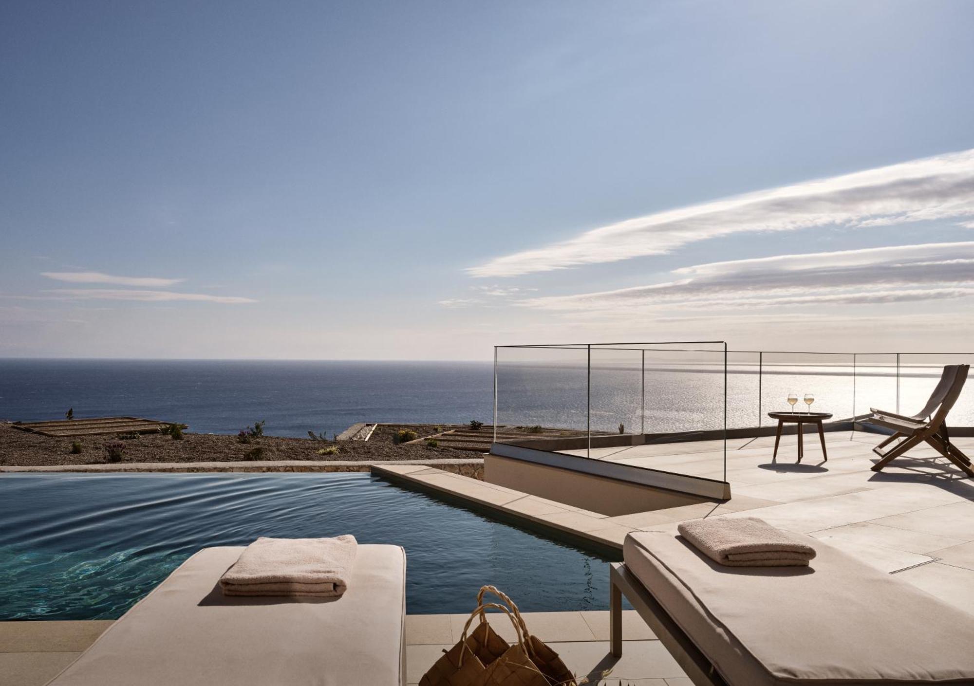 Yoma Cove Suites Volímai Zewnętrze zdjęcie
